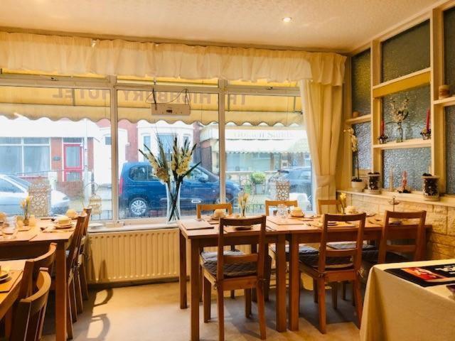 Highbury Hotel Μπλάκπουλ Εξωτερικό φωτογραφία